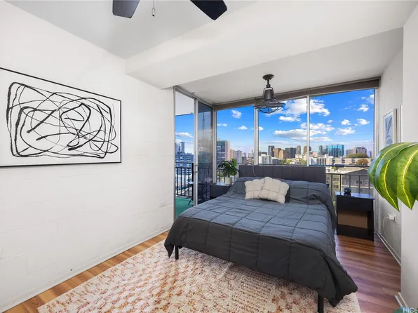 1415 Victoria St APT 908, Honolulu, HI 96822