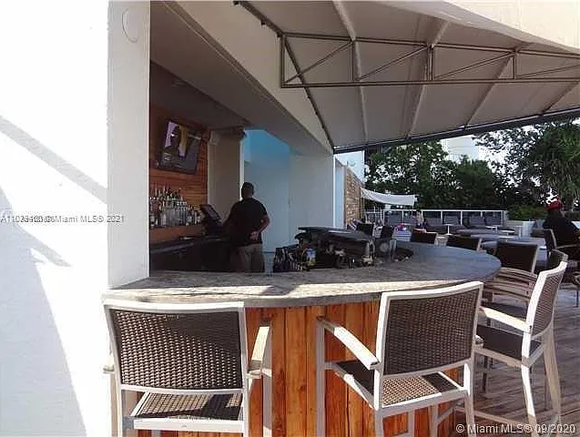 17215 Collins Ave — Photo 9