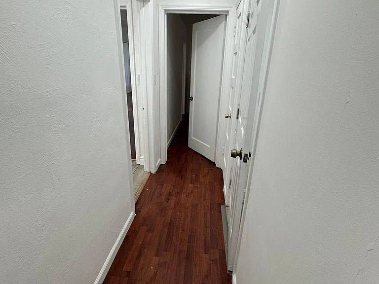 1136 N Sanborn Rd #10 — Photo 12