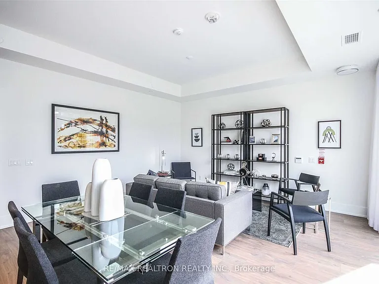 80 Vanauley St #Townhouse 121 — Photo 20