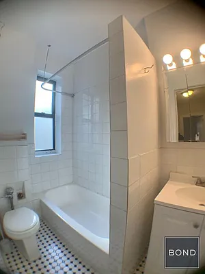 Rented by Bond New York | media 11