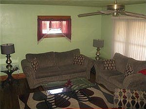 2nd image of 2241 Whitney Ave