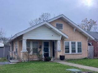 2834 Brandon St, Dallas, TX 75211