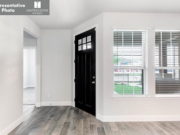 2nd image of 440 Milverton Dr #L7sjb8