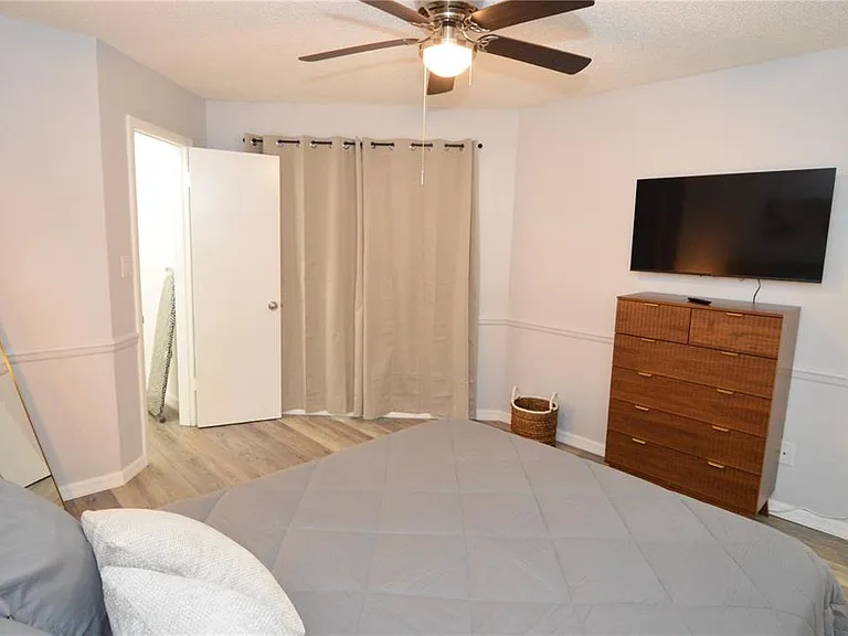 8754 Mallard Reserve Dr #202 — Photo 32