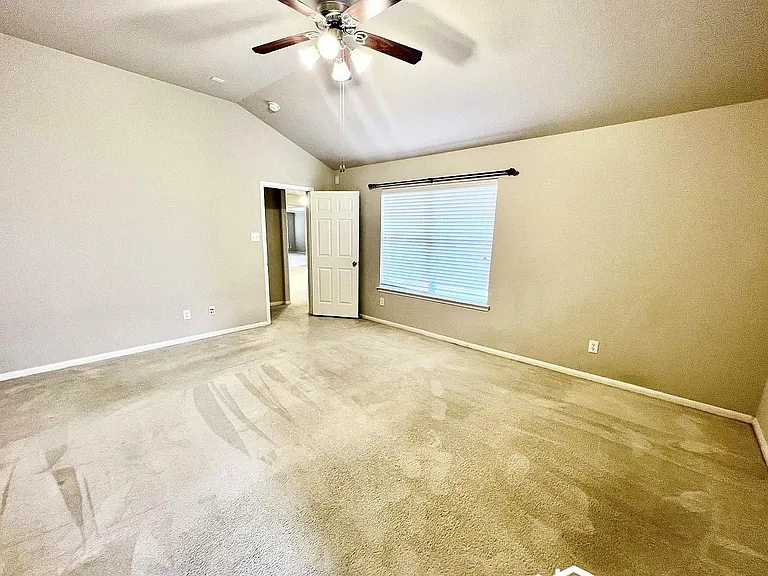 9923 Bronze Mill Ln — Photo 13
