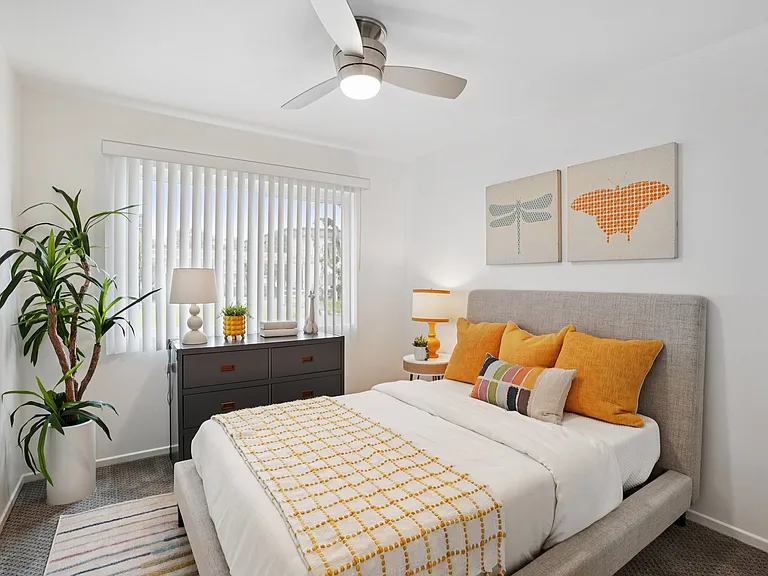 Villa Santa Fe Apartments — Photo 41