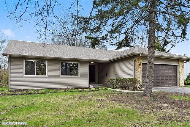 1st image of 60 E Country Club Ct