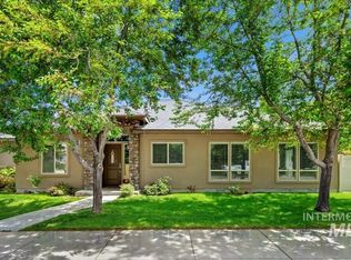 2412 N Devlin Ave, Meridian, ID 83646