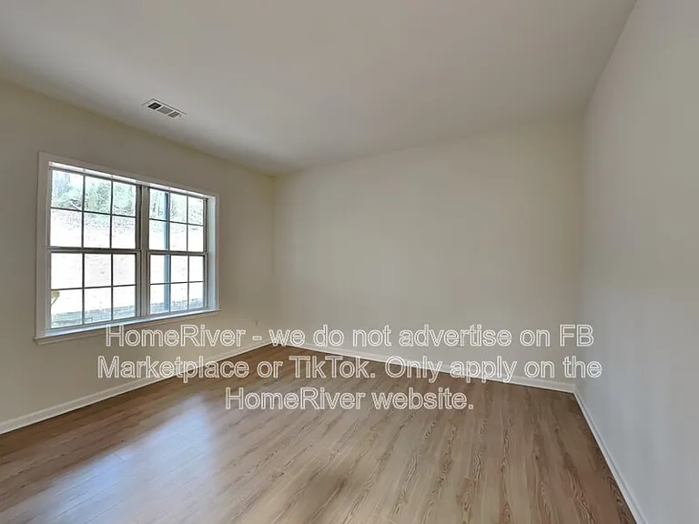 3455 Lathenview Ct — Photo 18