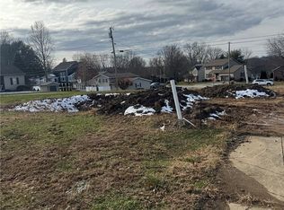 1200 Jennifer Dr, Dover, OH 44622