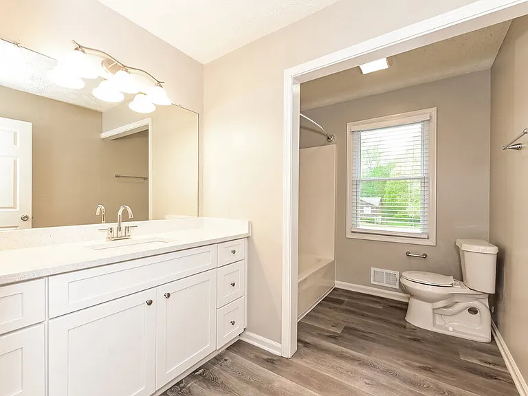 709 Cloudland Ct — Photo 10