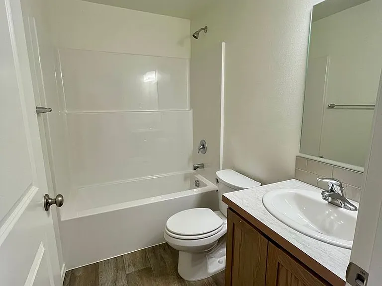 3758 S Roosevelt Pl — Photo 9