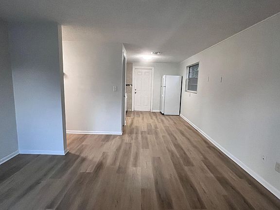5th image of 9801 N Aster Ave APT A