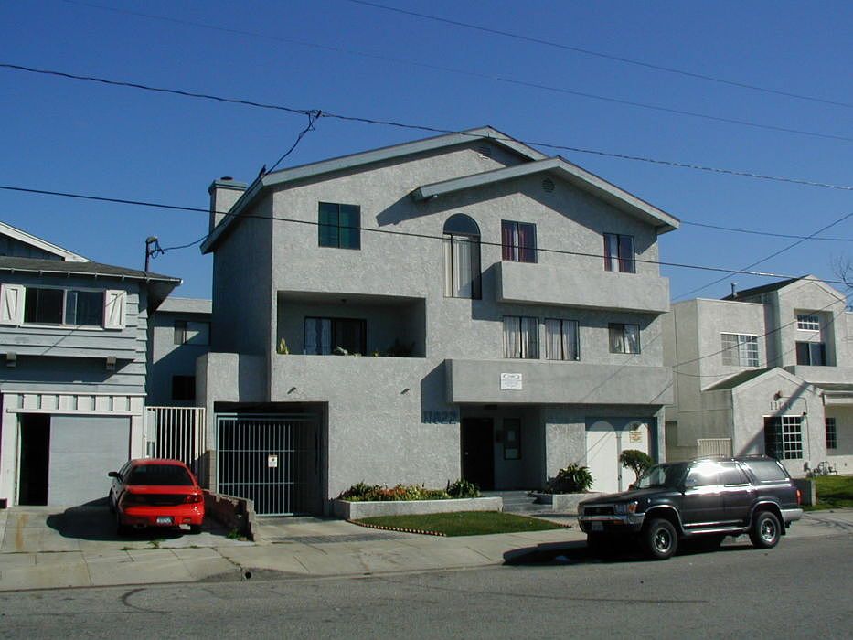 1st image of 11822 Acacia Ave #Fe65da90b
