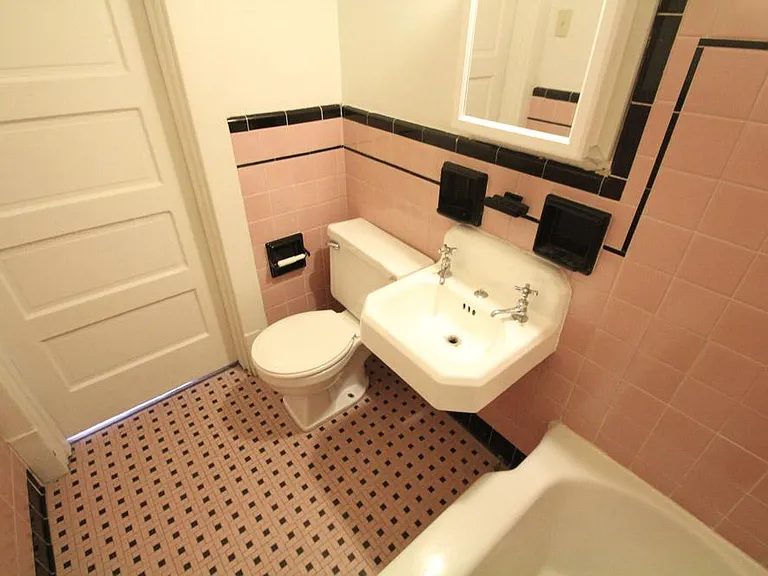 500 Todd St #13 — Photo 13