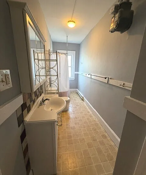 2744 Fairfield Ave #7 — Photo 7