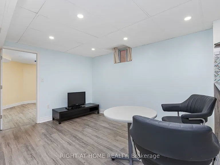 14 Sterritt Dr #BASEMENT — Photo 6