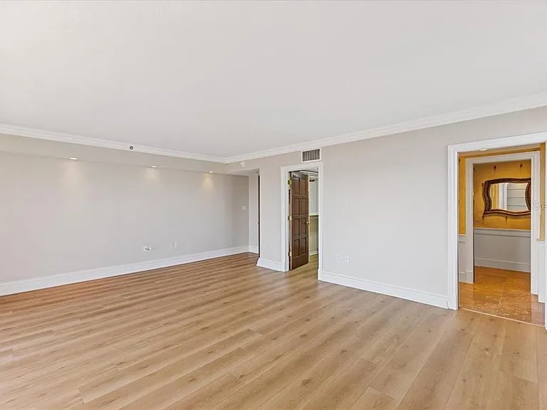 7550 Hinson St #15D — Photo 14