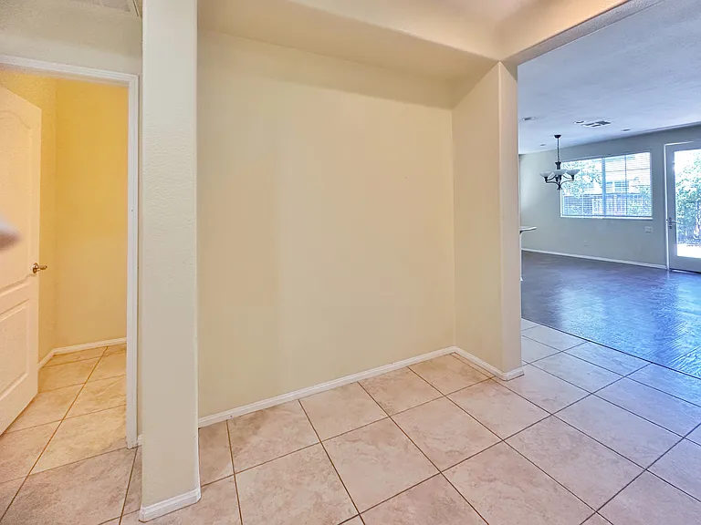 45767 Klamath Ct — Photo 6