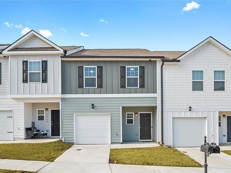 4950 Elm Brook Dr — Photo 1