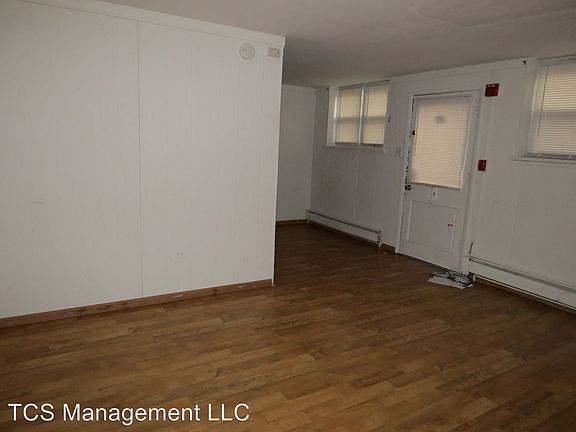 3rd image of 1902 Solly Ave APT 8
