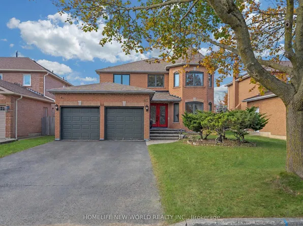 43 Dewbourne Pl, Whitby, ON L1R 2E4