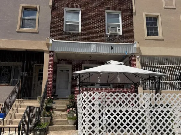 4614 Boudinot St, Philadelphia, PA 19120