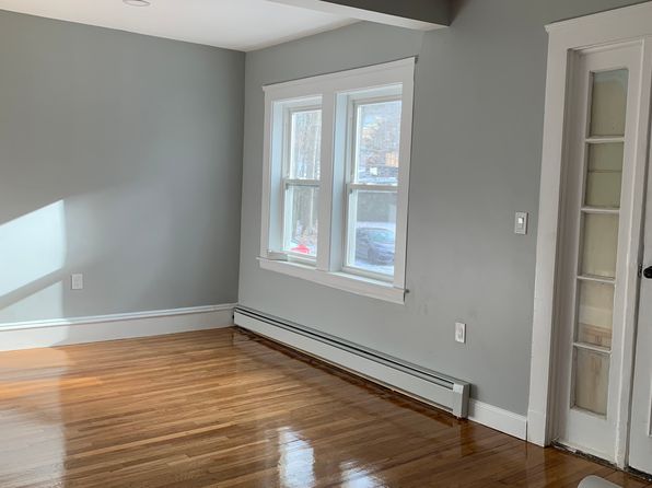 703 Central St #4