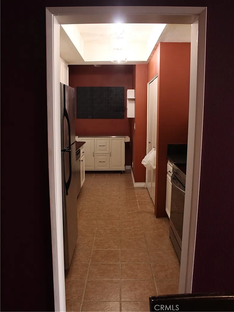 2 bed, 1192 sqft, $3,450 — Photo 4