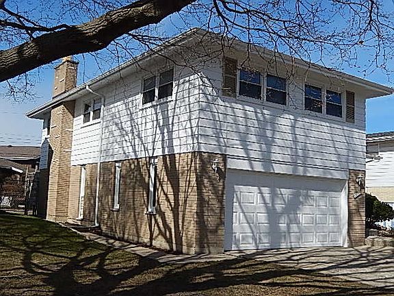 2nd image of 10304 Long Ave