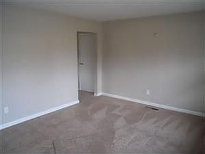 1st image of 10803 Maplehill Dr