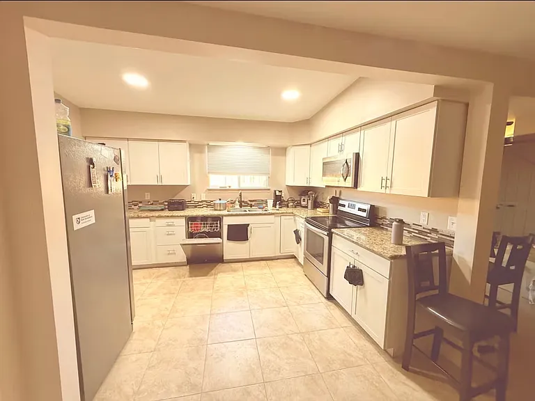 2889 Escuela St — Photo 6