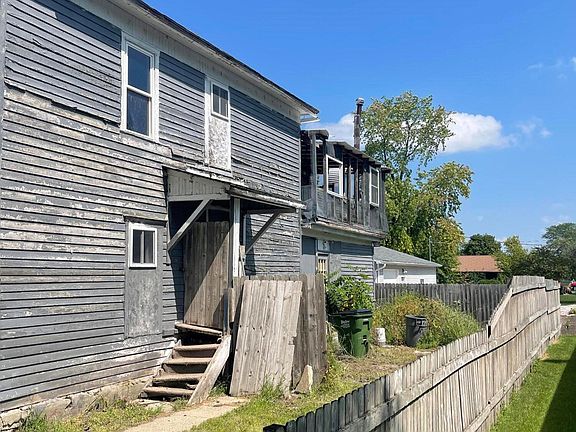 2nd image of 724 Garfield Ave