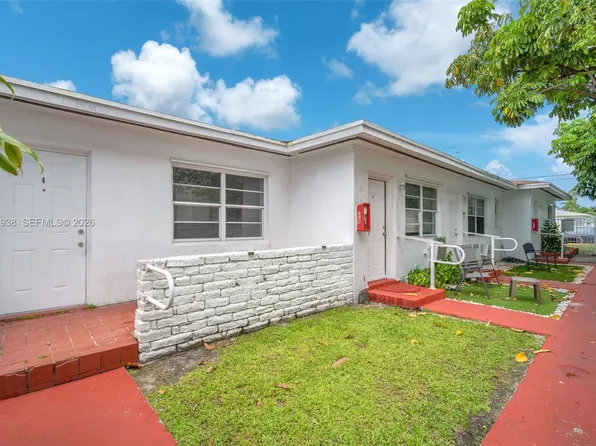 2130 Bay Dr APT 4, Miami Beach, FL 33141