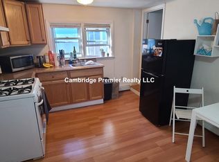 402 Franklin St, Cambridge, MA 02139