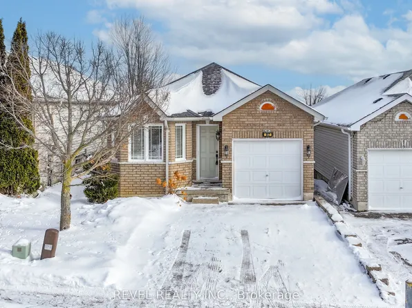 617 Clancy Cres, Peterborough, ON K9K 2S2