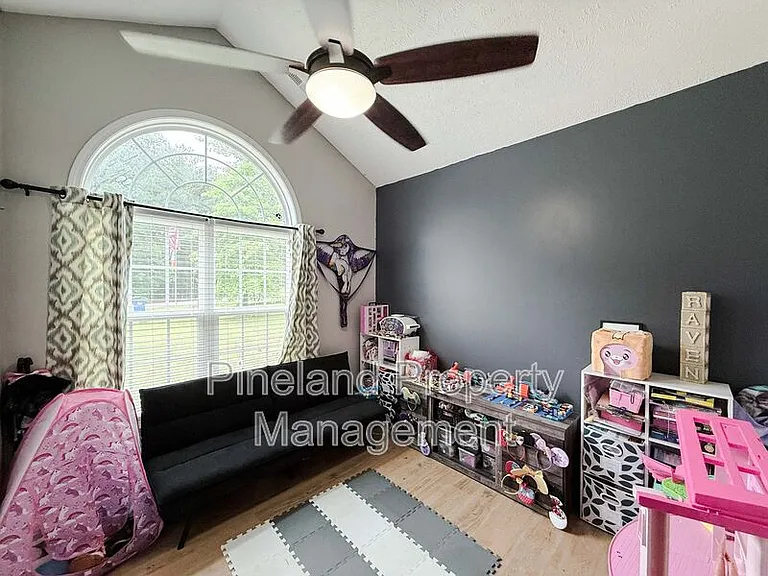 229 Scarlet Oak Dr — Photo 16