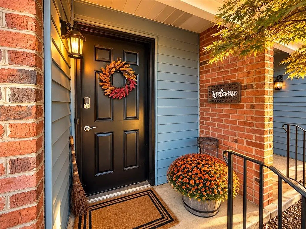 2 bed, 2.0 bath, 1470 sqft, $3,200 — Photo 3