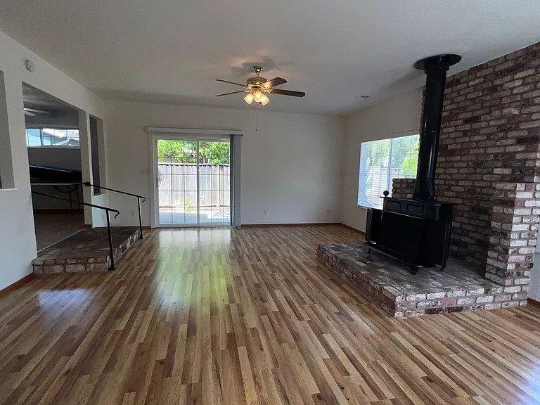 5683 Keymar Dr — Photo 6