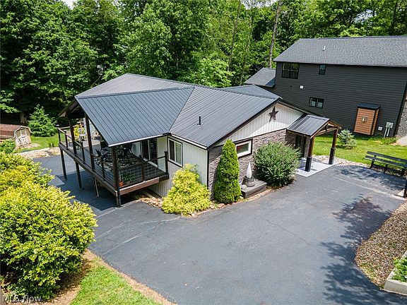 2nd image of 229 Green Valley Dr
