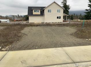 914 Whispering Meadows Ct, Nooksack, WA 98276