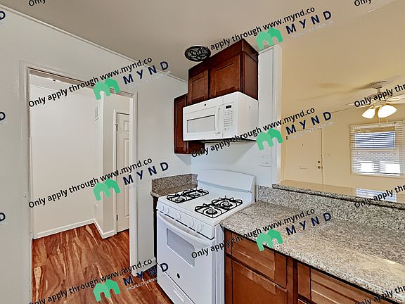 5th image of 1-18 Garrison Dr