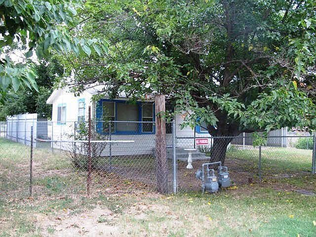 1st image of 806 Louis St