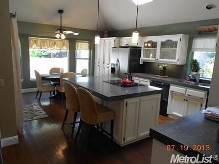 5th image of 2229 Banbury Cir