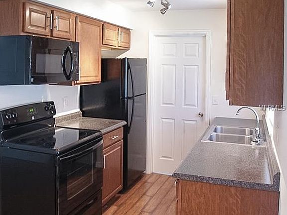 3rd image of 2420 E Central Blvd