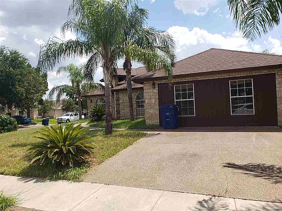 3rd image of 1923 Orange Blossom Dr
