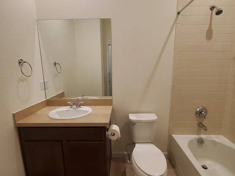 6015 Medlar Pl — Photo 6
