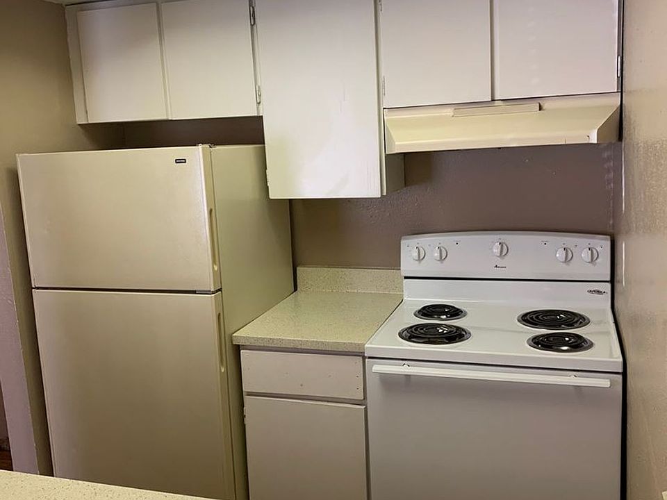 1st image of 717 E Grayson St APT 13
