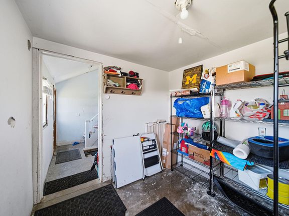 5th image of 16570 Cement City Rd